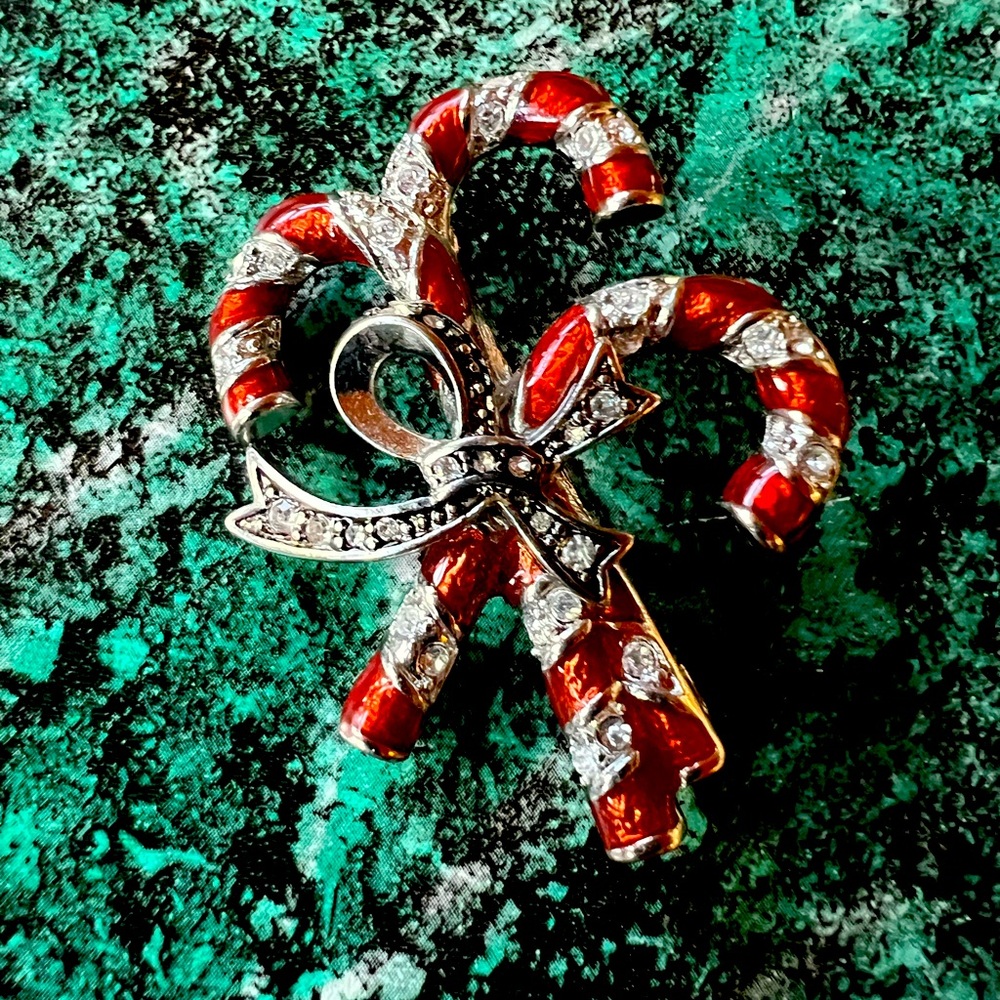 MONET Jeweled & Enamel Candy Canes Bow Brooch Silver-Tone Christmas Pin Vintage